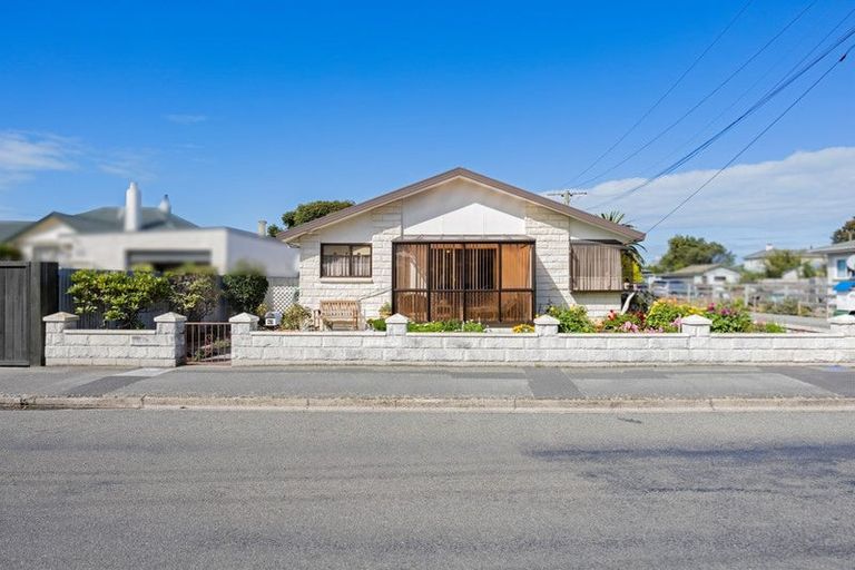 Photo of property in 43 Clyde Street, Oamaru North, Oamaru, 9400