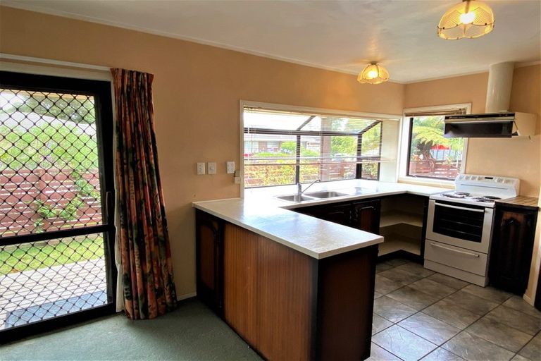 Photo of property in 1/44 Manse Road, Pahurehure, Papakura, 2113