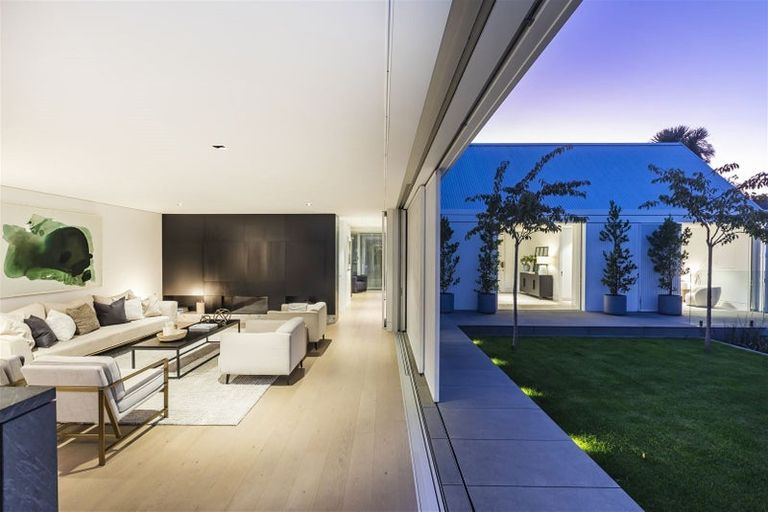 Photo of property in 26 Shrewsbury Street, Merivale, Christchurch, 8014