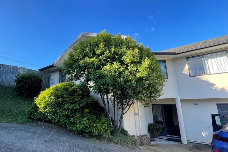 Photo of property in 689b Beach Road, Rothesay Bay, Auckland, 0630