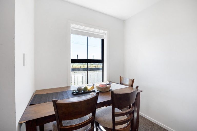 Photo of property in 1/135 Silverdale Road, Hillcrest, Hamilton, 3216