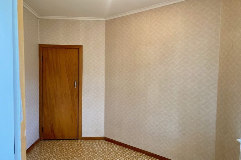 Photo of property in 9a Kirton Crescent, Manurewa, Auckland, 2102