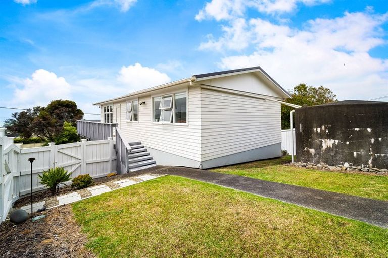 Photo of property in 31 Brightside Road, Stanmore Bay, Whangaparaoa, 0932