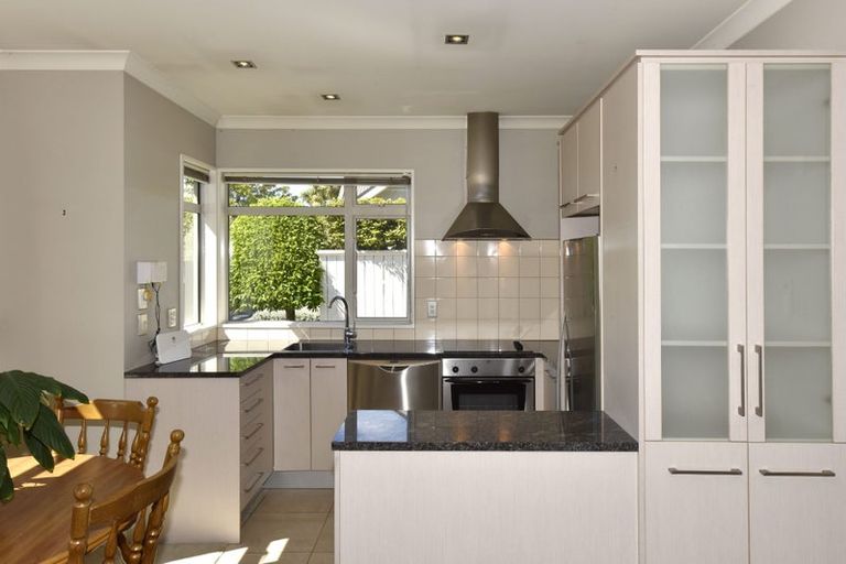 Photo of property in 1/414 Ilam Road, Bryndwr, Christchurch, 8052