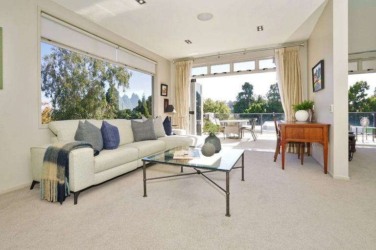 Photo of property in 138 Lake Crescent, Hamilton Lake, Hamilton, 3204