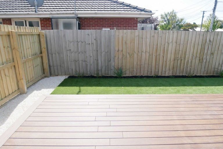 Photo of property in 4/23 Hills Road, Edgeware, Christchurch, 8013