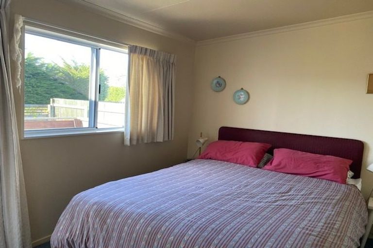 Photo of property in 14 Ruanui Street, Himatangi Beach, Foxton, 4891