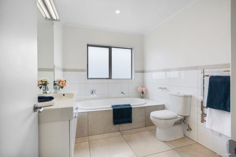 Photo of property in 24 Darion Drive, Flat Bush, Auckland, 2019