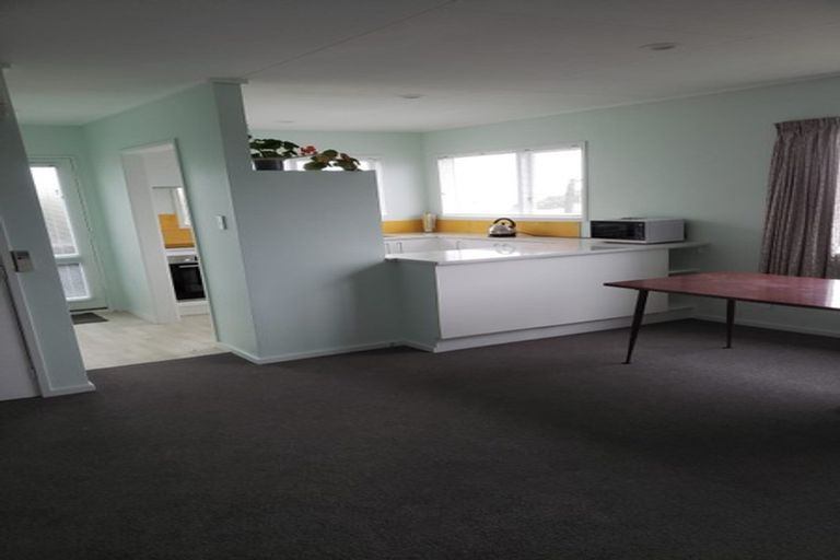 Photo of property in 20a Acacia Avenue, Maungaraki, Lower Hutt, 5010