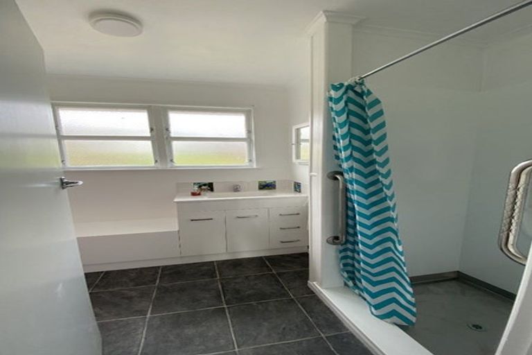 Photo of property in 123 Cambridge Road, Bethlehem, Tauranga, 3110