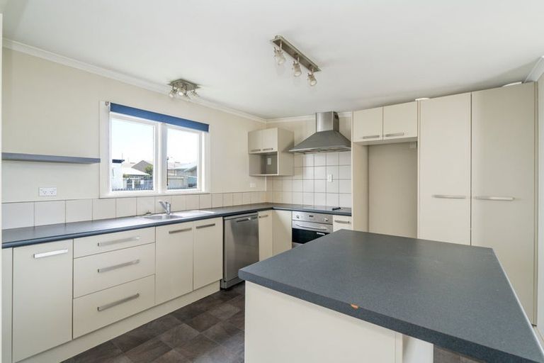 Photo of property in 12 Avenal Street, Avenal, Invercargill, 9810