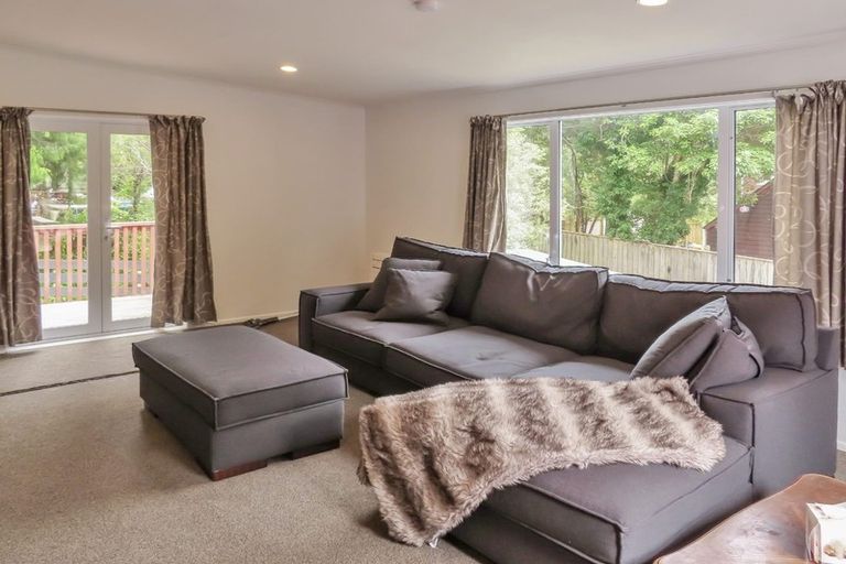 Photo of property in 111 Kamahi Street, Stokes Valley, Lower Hutt, 5019