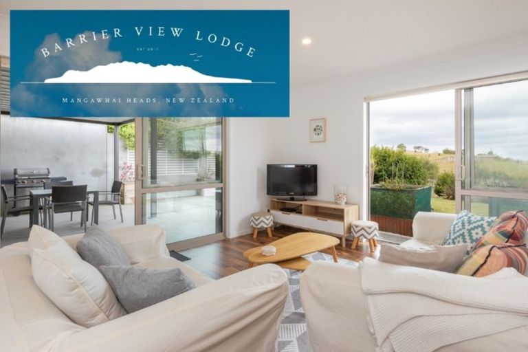 Photo of property in 571 Barrier View Road, Mangawhai, Kaiwaka, 0573