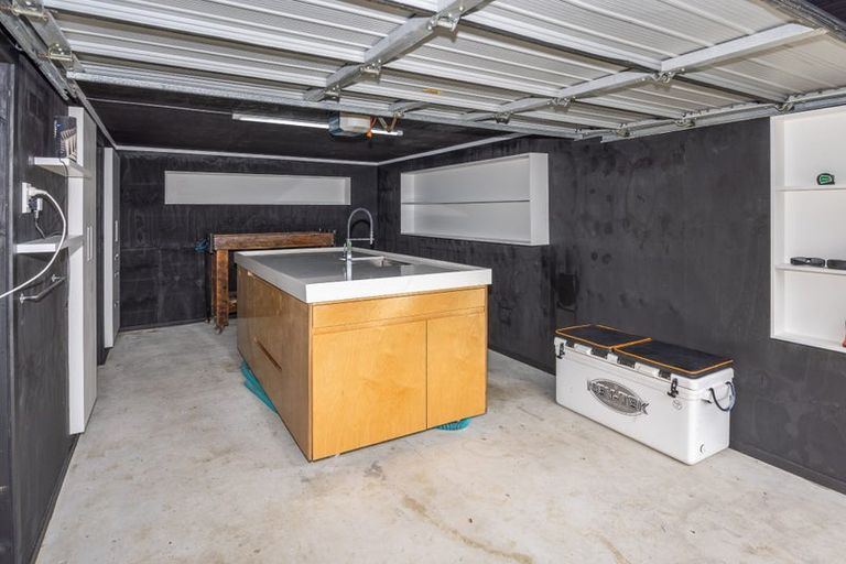 Photo of property in 8b Government Road, Raglan, 3225