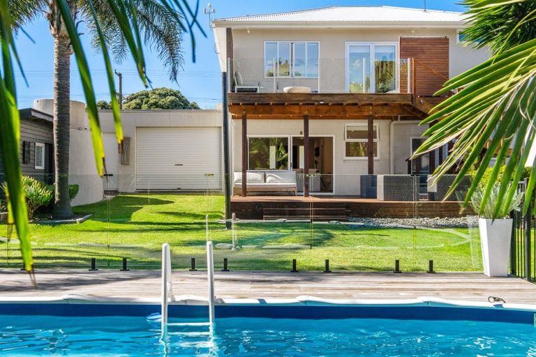 Photo of property in 23 Moana Road, Okitu, Gisborne, 4010