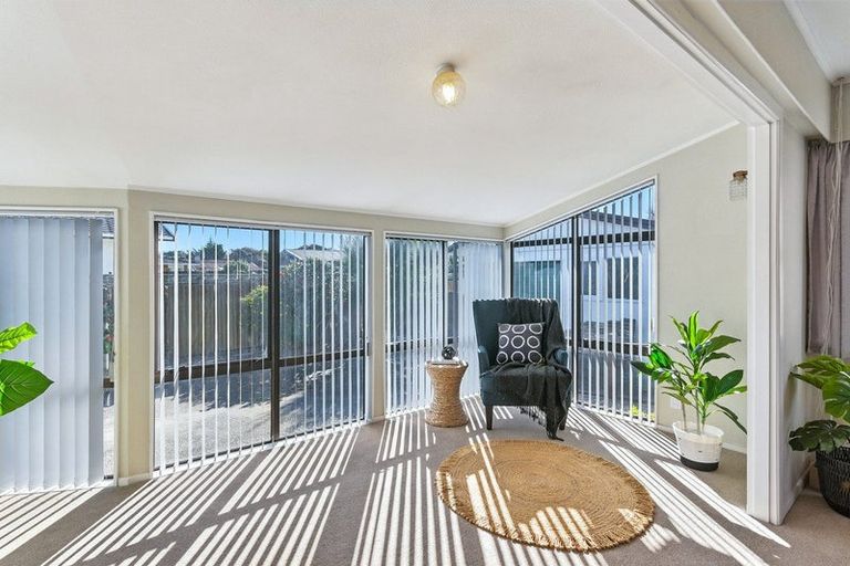 Photo of property in 49 Toru Road, Paraparaumu Beach, Paraparaumu, 5032