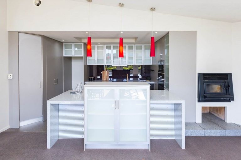 Photo of property in 6 Frankie Stevens Place, Riverstone Terraces, Upper Hutt, 5018