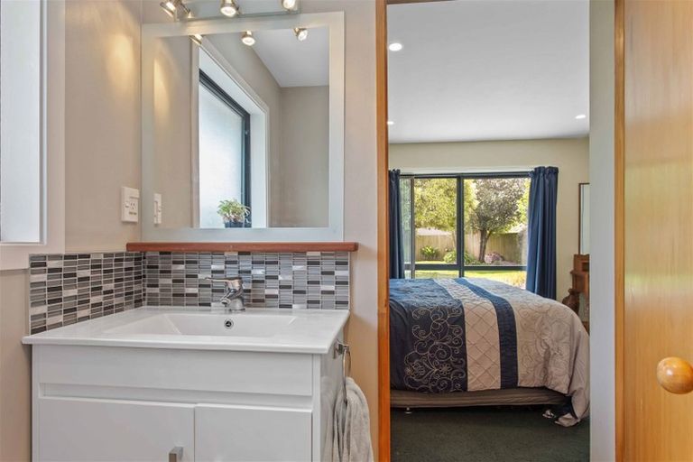 Photo of property in 3 Stable Way, Belfast, Christchurch, 8051