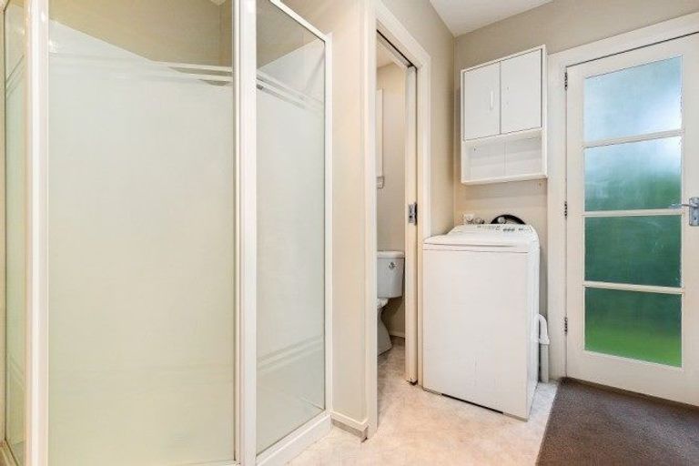 Photo of property in 48 Queens Avenue, Waikuku Beach, 7402