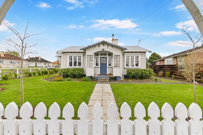 Photo of property in 17 Harris Street, Huntly, 3700