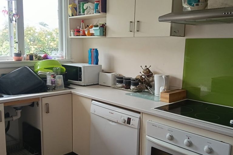 Photo of property in 3/10a Straven Road, Riccarton, Christchurch, 8011