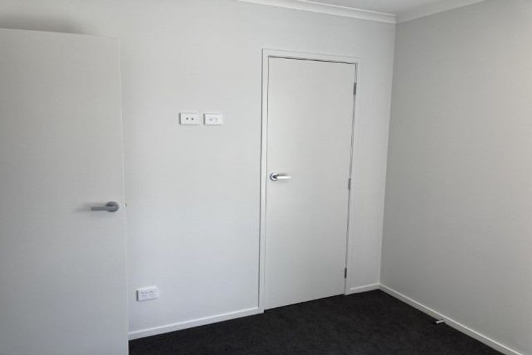Photo of property in 2/14 Ruakiwi Road, Hamilton Lake, Hamilton, 3204