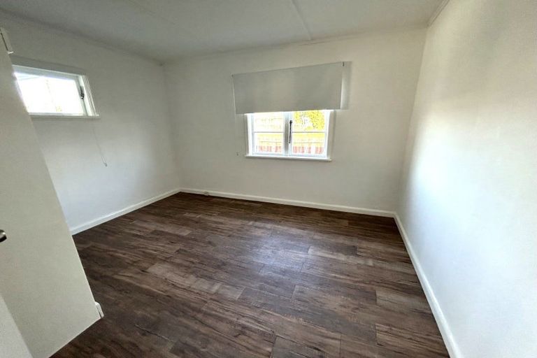 Photo of property in 14 Hawick Street, Tokoroa, 3420