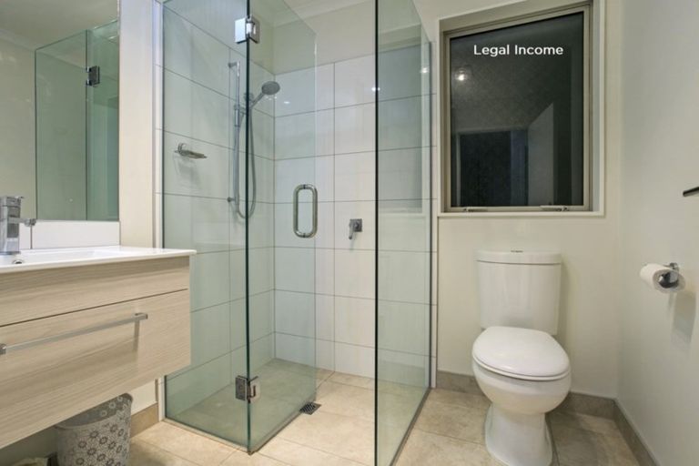 Photo of property in 47 Isobel Road, Greenhithe, Auckland, 0632