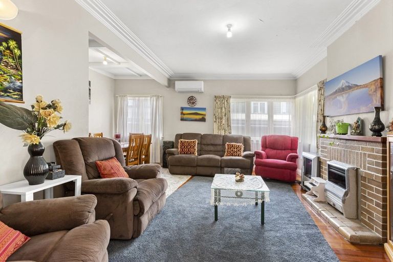 Photo of property in 5 Ridout Street, Maeroa, Hamilton, 3200