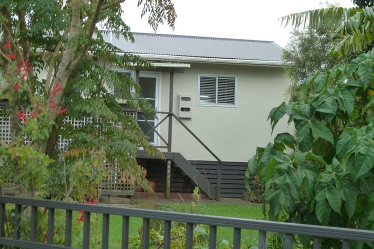 Photo of property in 21 Purata Place, Mangere Bridge, Auckland, 2022