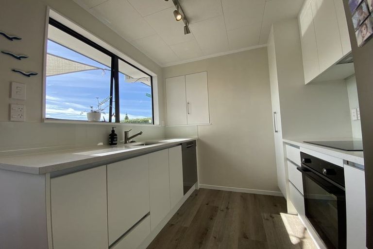 Photo of property in 2/1 Mcintyre Road, Mangere Bridge, Auckland, 2022