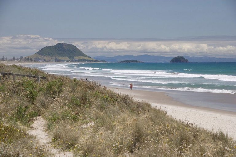 Photo of property in 43 Katerini Grove, Papamoa Beach, Papamoa, 3118