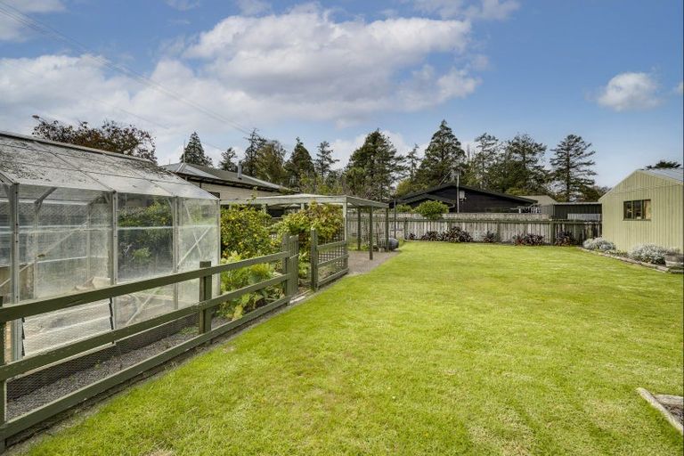 Photo of property in 1422 Woodstock Avenue, Mayfair, Hastings, 4122