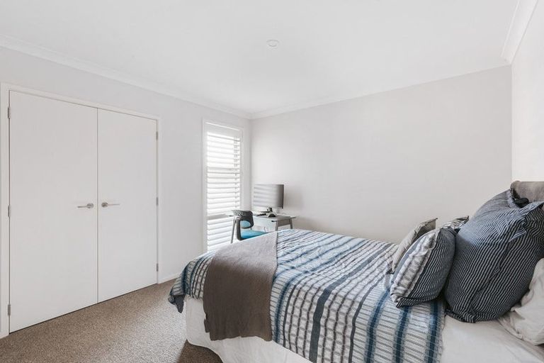 Photo of property in 12b Kayelene Place, Omokoroa, 3114