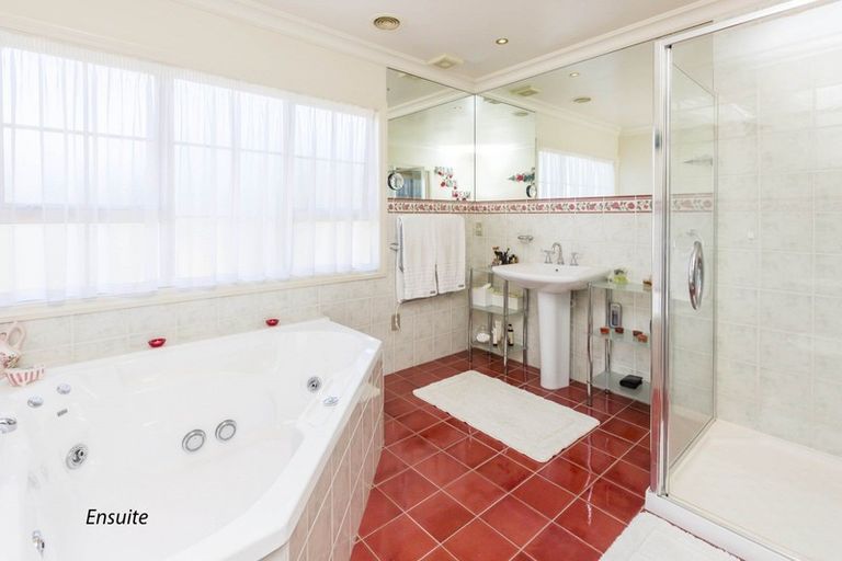 Photo of property in 41 Kirton Drive, Riverstone Terraces, Upper Hutt, 5018