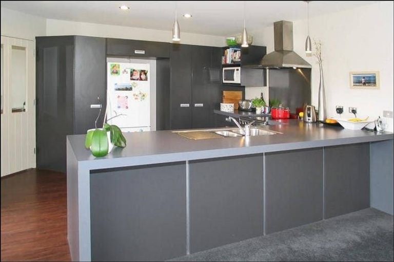 Photo of property in 12 Greenstone Place, Aotea, Porirua, 5024