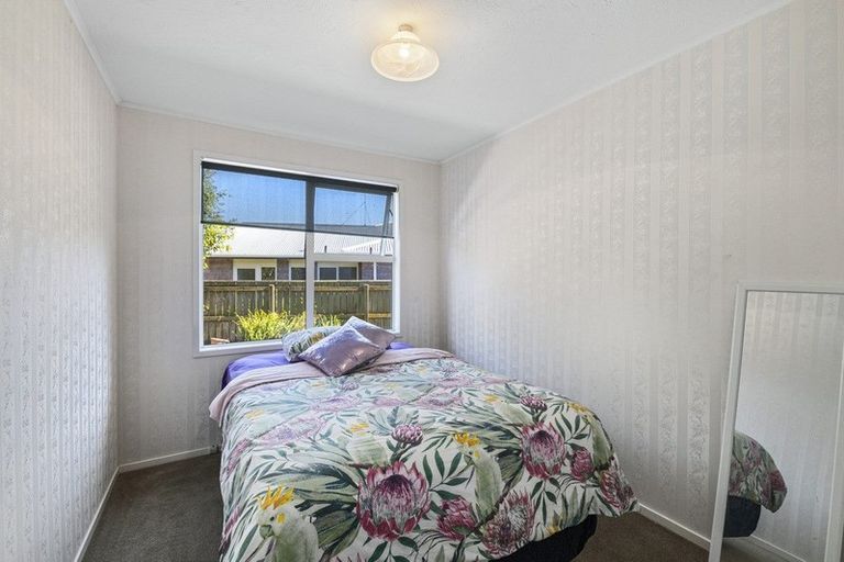 Photo of property in 75 Park Avenue, Waikanae, 5036