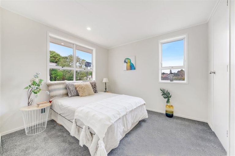 Photo of property in 68 Old Wairoa Road, Papakura, 2110