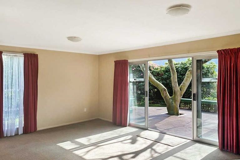 Photo of property in 3 Fenmere Place, Burwood, Christchurch, 8083