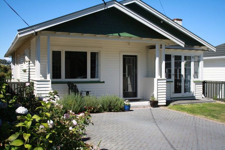 Photo of property in 19 Mallam Street, Karori, Wellington, 6012
