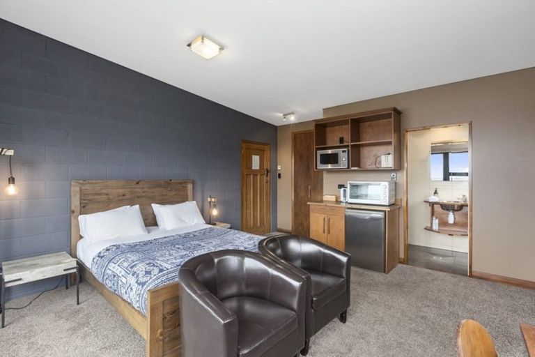 Photo of property in 71 Carroll Street, Dunedin Central, Dunedin, 9016