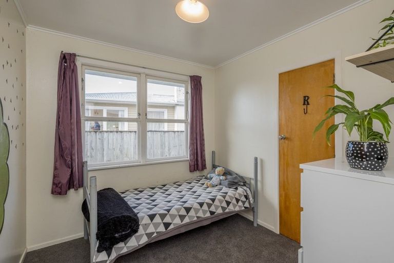 Photo of property in 27 Parsons Avenue, Levin, 5510