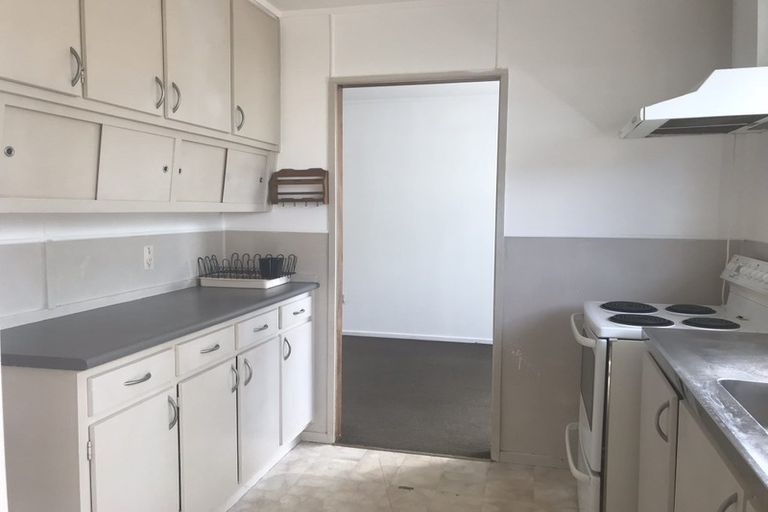 Photo of property in 59 Casuarina Road, Half Moon Bay, Auckland, 2012