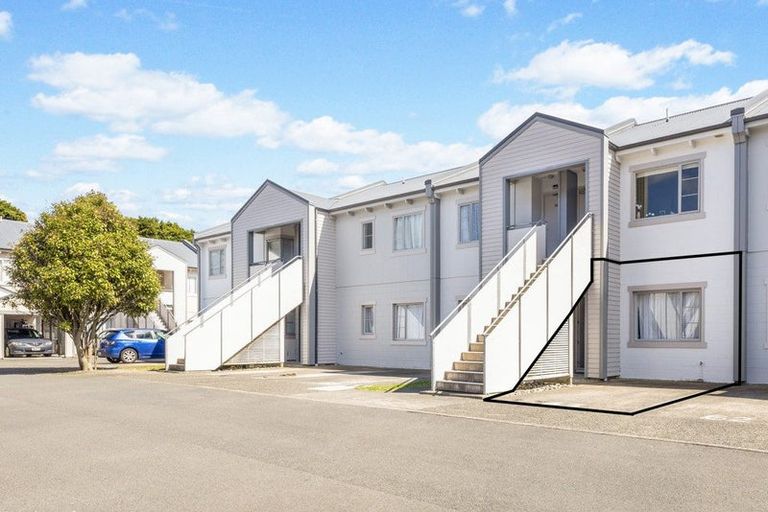 Photo of property in Monterey Apartments, 63/232 Middleton Road, Glenside, Wellington, 6037