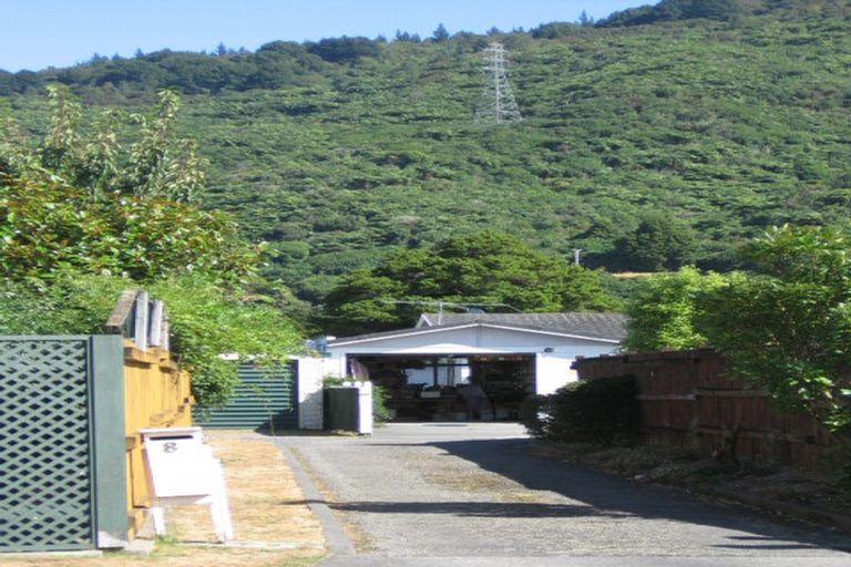 Photo of property in 6a Laredo Grove, Totara Park, Upper Hutt, 5018