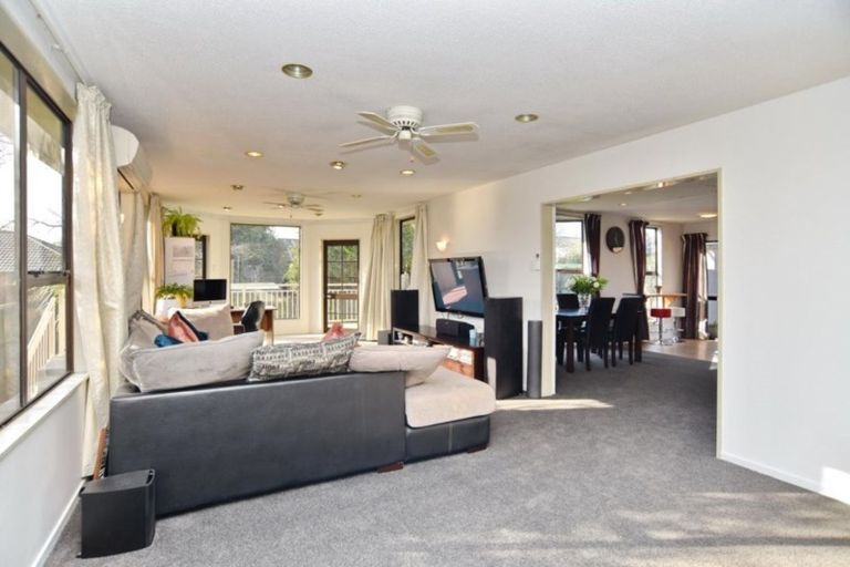 Photo of property in 310 Lake Terrace Road, Shirley, Christchurch, 8061