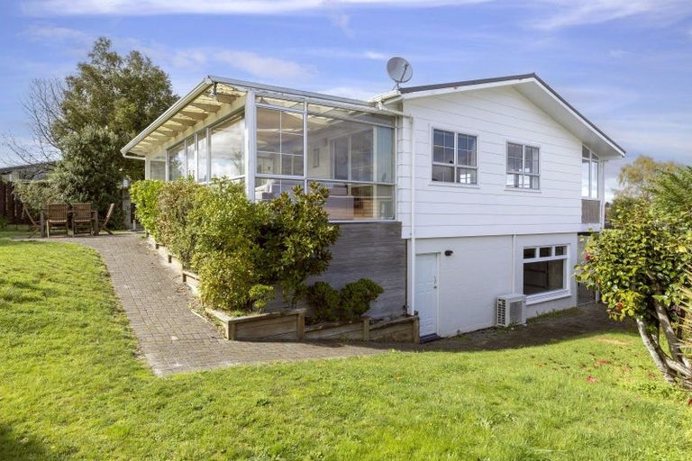 Photo of property in 17 Saint James Street, Richmond Heights, Taupo, 3330