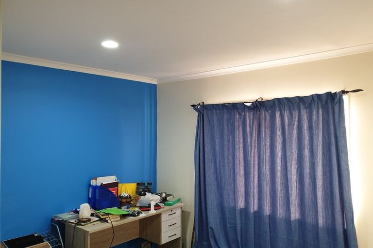 Photo of property in 4a Robert Skelton Place, Clendon Park, Auckland, 2103