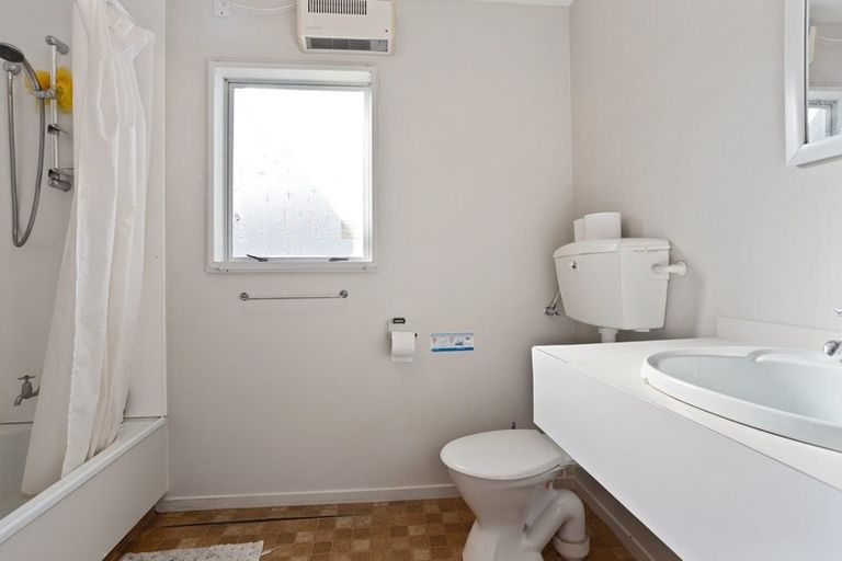 Photo of property in 54 Wilkin Street, Rotherham, 7379