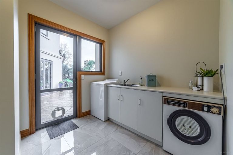 Photo of property in 203 Athlone Drive, Cambridge, 3434